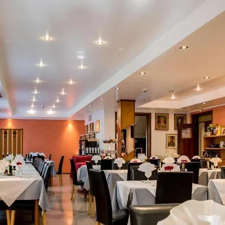 Ridente Hotel 3*